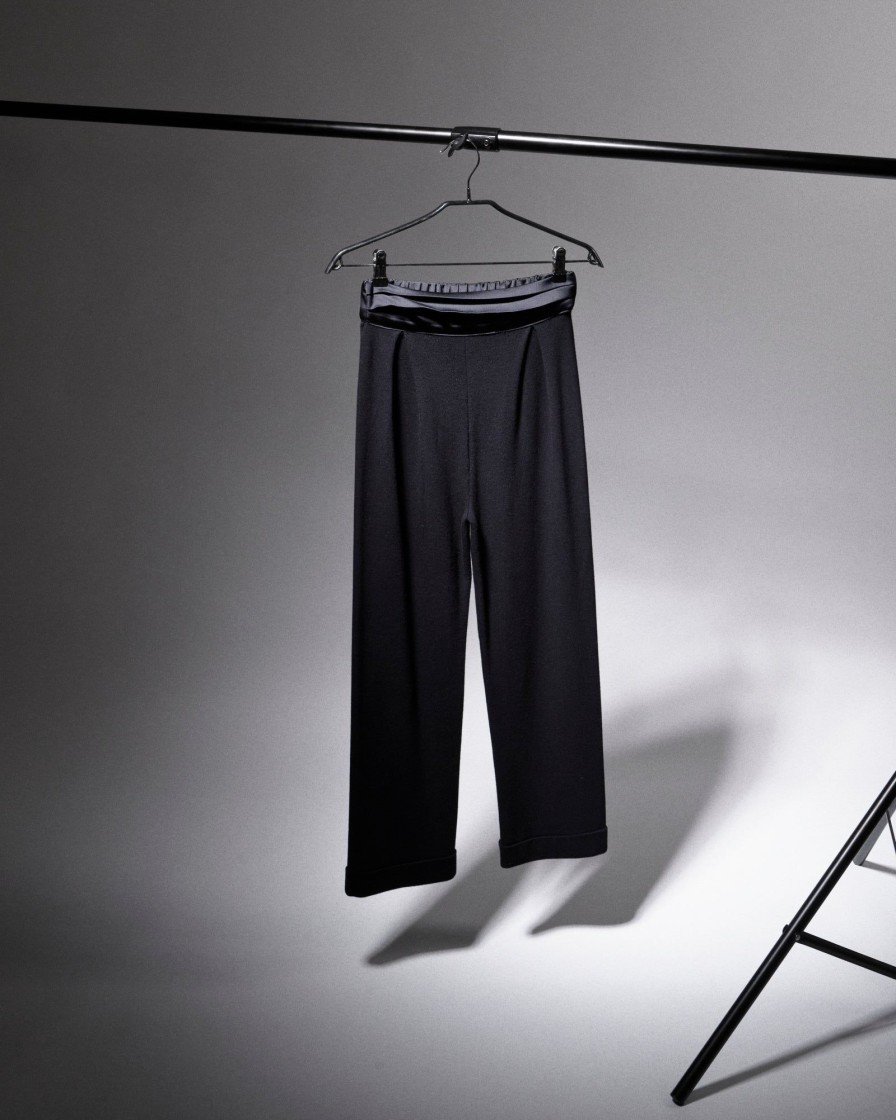 Akala Studio Trousers | Kate Pants