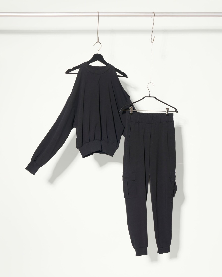 Akala Studio Sweats | Black Sky Cargo Set